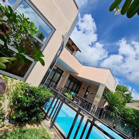 Villa Centre Grand Baie Ruang foto